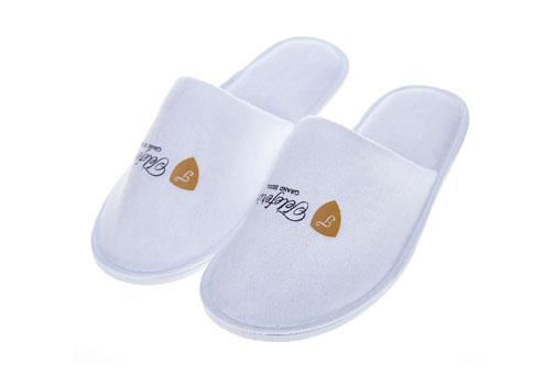 Relax in Style with Premium White Open Toe Hotel & Spa Slippers – HYC  Design & Hotel Supply