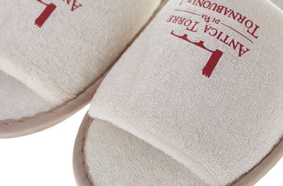 Disposable Hotel Slipper Manufacturer