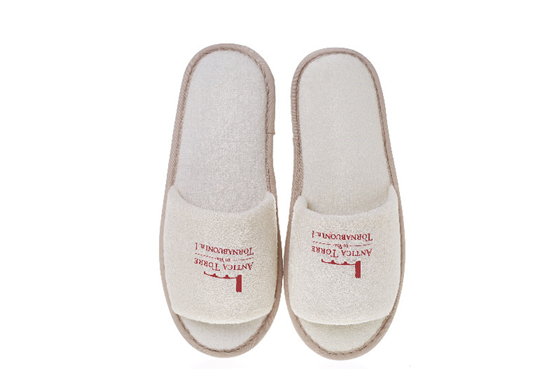 Disposable Hotel Slipper Manufacturer