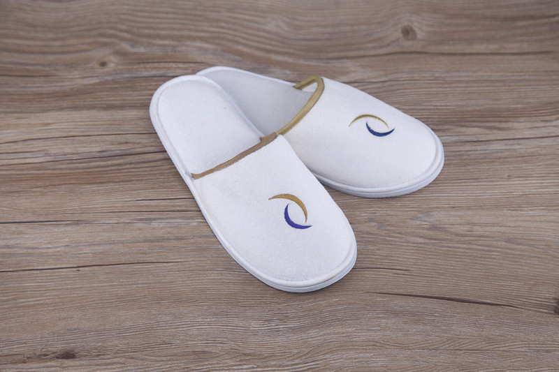 Hotel Necessities Slipper Manufacturer