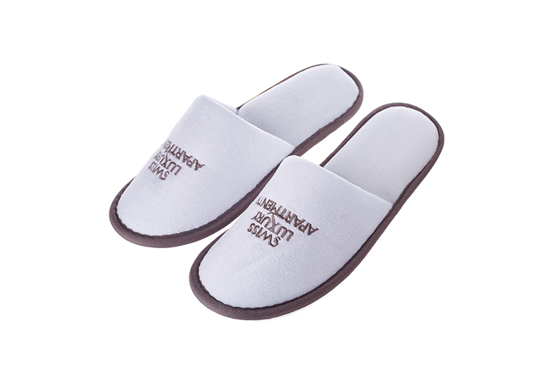 Hotel Disposable Slipper With Pipping