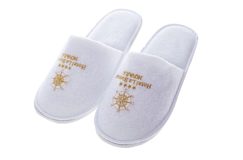 Customized Logo Luxury Hotel Slippers