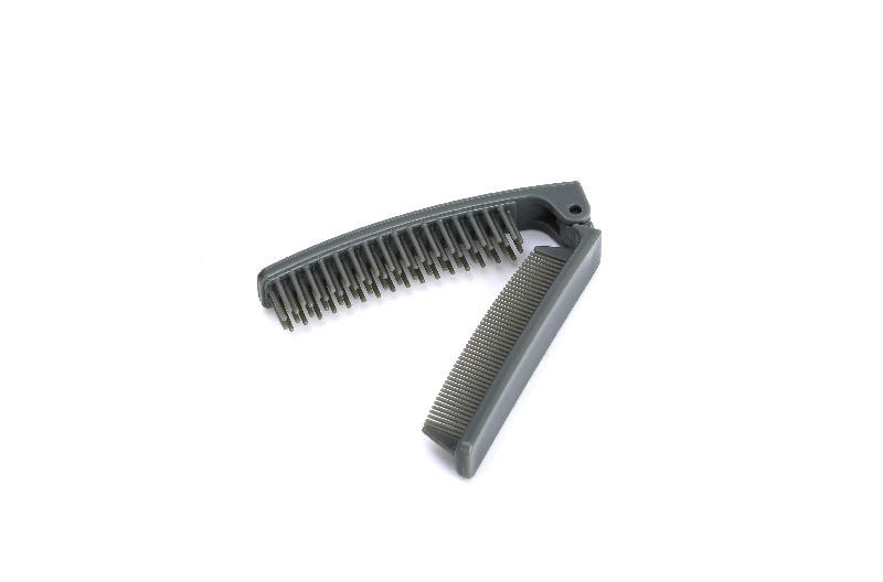 Foldable Amenities Comb