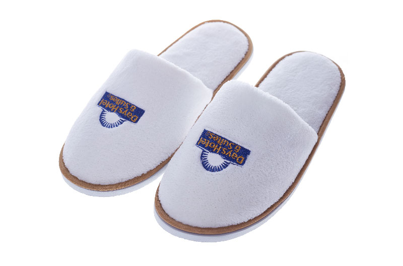 Hotel Slipper Manufacturer