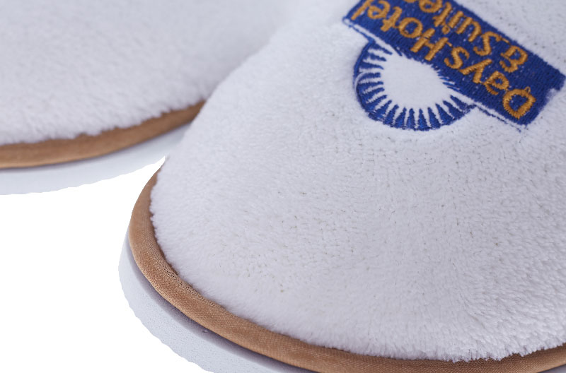 Hotel Slipper Manufacturer