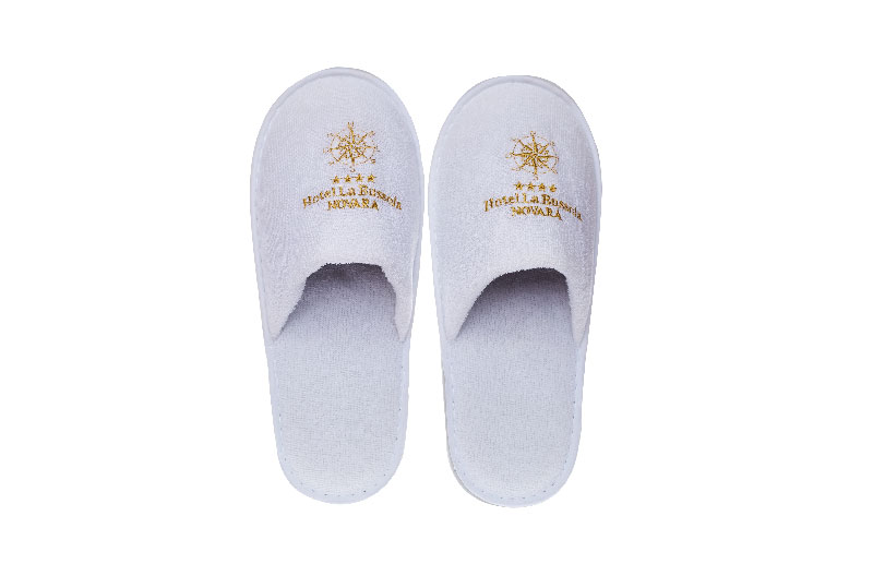 Customized Logo Luxury Hotel Slippers