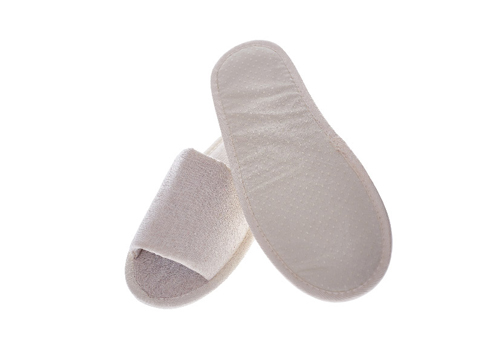 What Should Be Noticed When Cleaning Hotel Slippers?